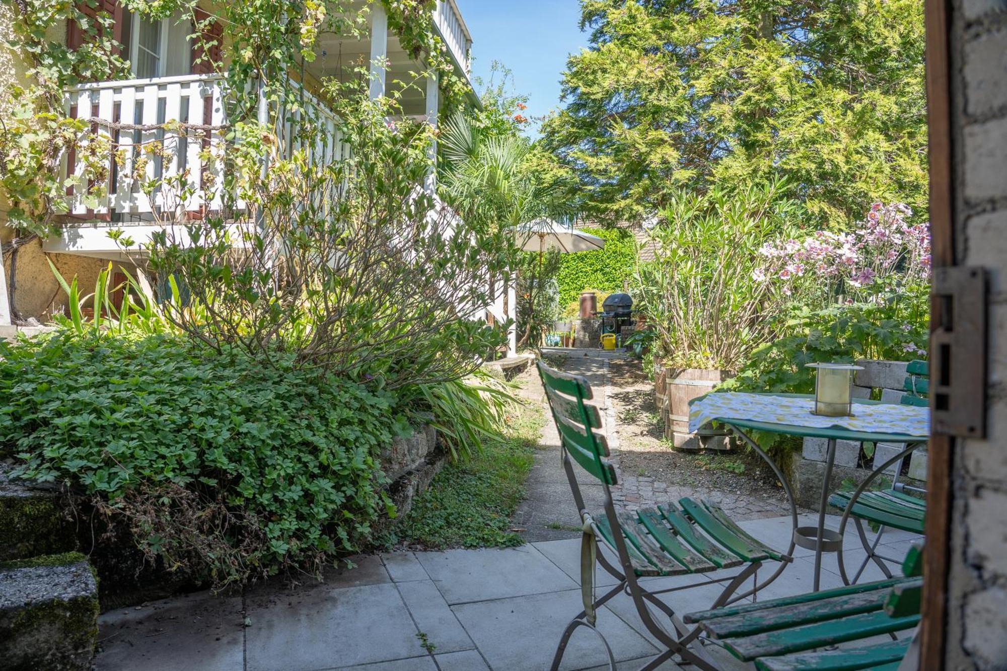 Tiny House Chez Claudine - Relaxen, Workspace, Naehe Thermen, Netflix, Free Parking & Wifi Brugg  Exterior foto